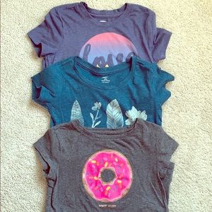 Girls shirt bundle size 6/7
